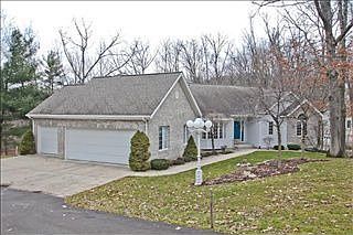 3rd image of 2543 Winding Ridge Trl NE