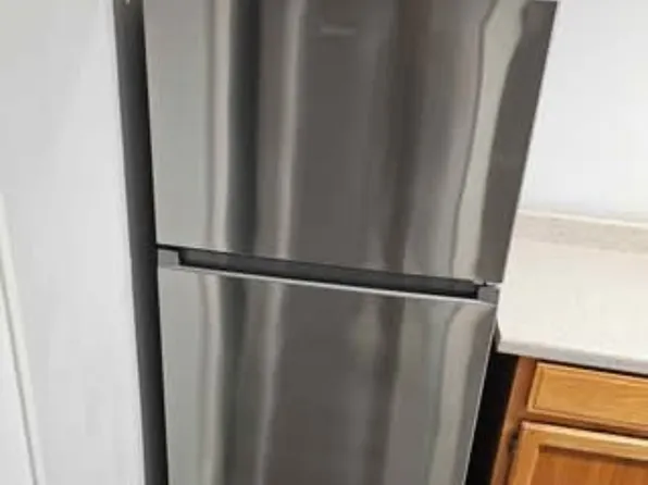 12 Highway Ter #2, Edison, NJ 08817