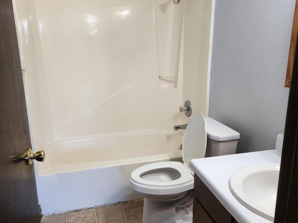 507 Rosemere Ln APT 4