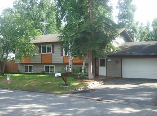 215 Yale Way, Fairbanks, AK 99709
