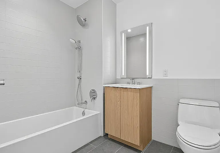 645 Park Pl #8A — Photo 8