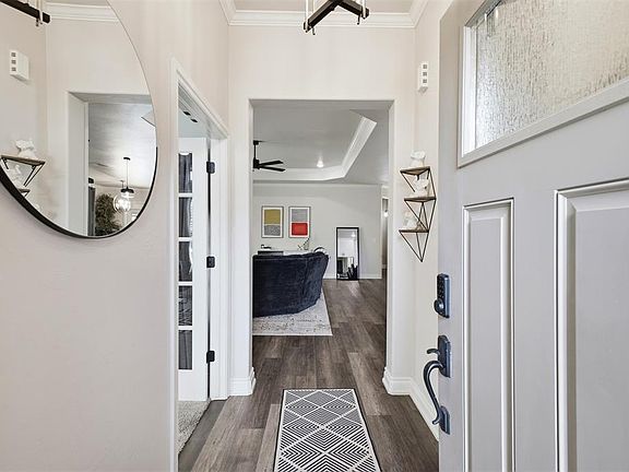 5th image of 14504 Chambery Ct