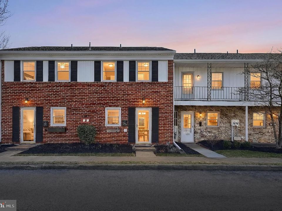 1st image of 1602 Devers Rd