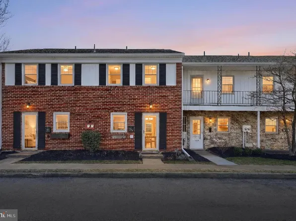 1602 Devers Rd, York, PA 17404