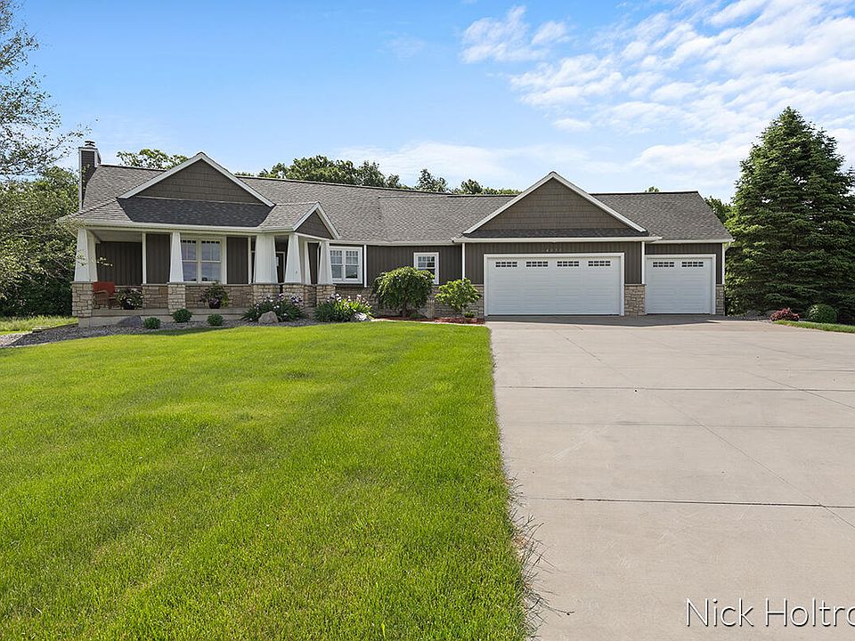 4656 Fillmore St, Jenison, MI 49428 Zillow
