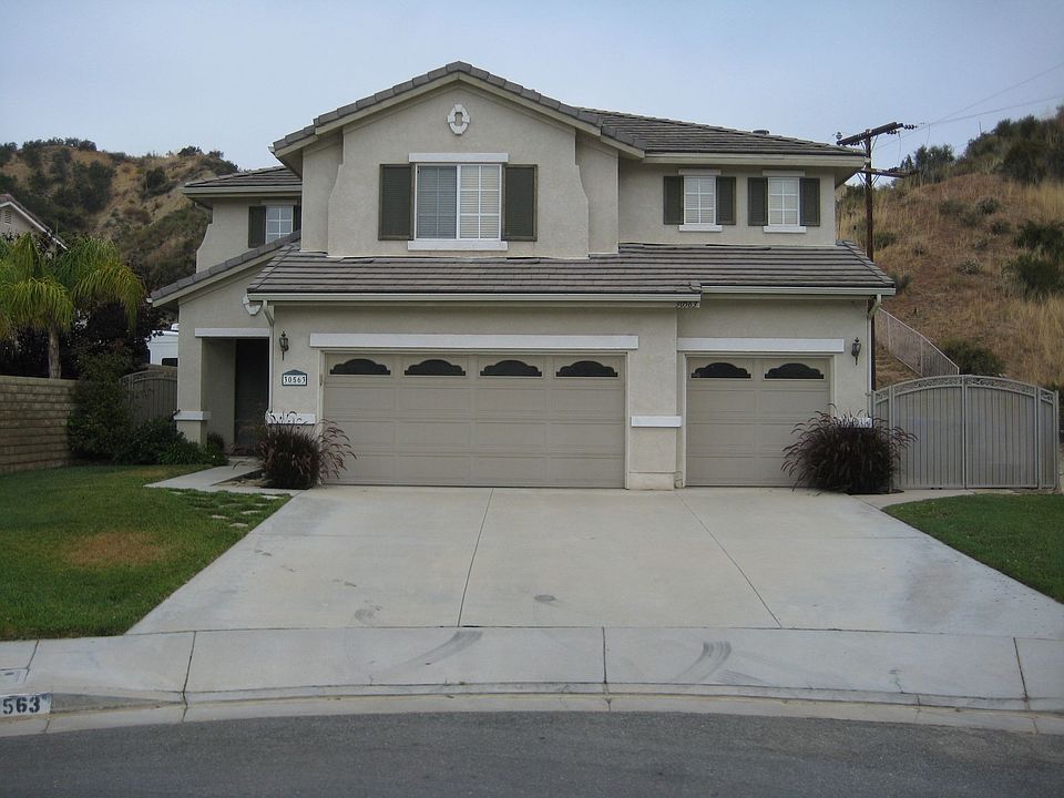 1st image of 30563 Appalachian Dr