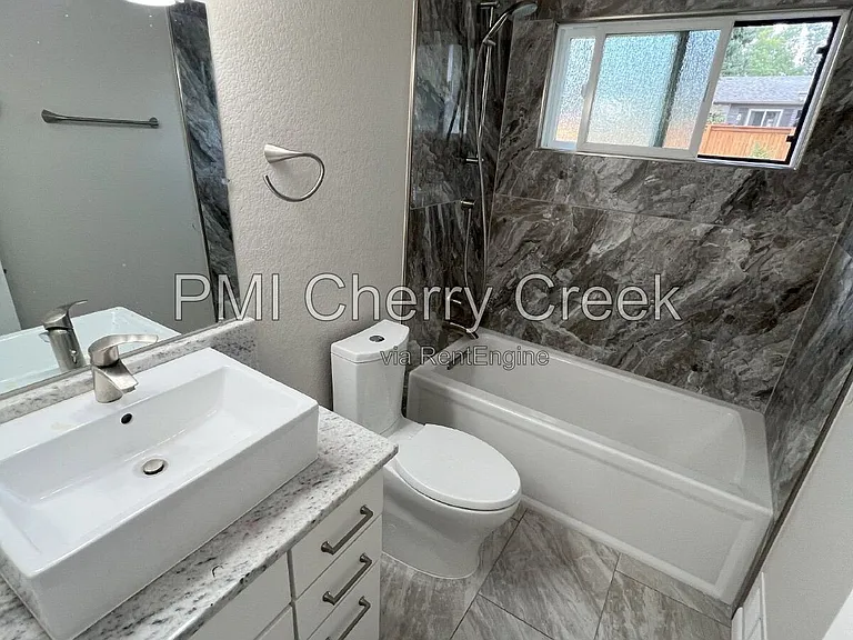 3000 S Holly Pl — Photo 11