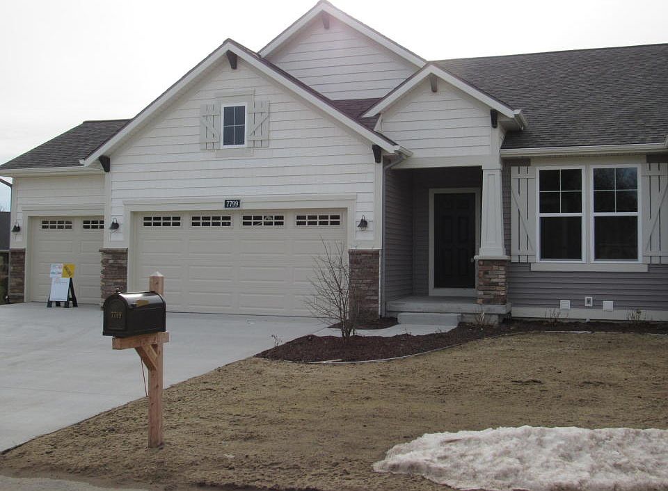 1st image of 7799 Black Cherry Way SE #69