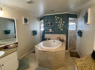 3929 NW 41st Ter, Cape Coral, FL 33993