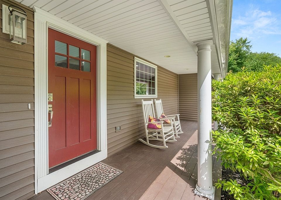 7 Island Rd, Medway, MA 02053 Zillow