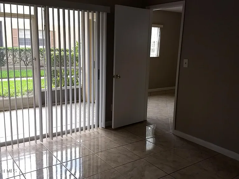 1609 Sunny Brook Ln E #104 — Photo 21