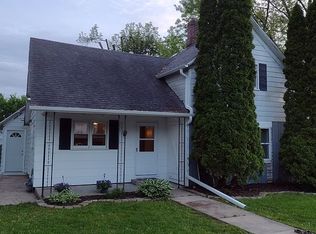 114 Harrison St, East Galesburg, IL 61430