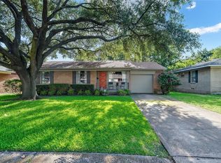 9111 Rustown Dr, Dallas, TX 75228