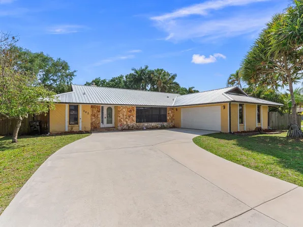 302 SE Bayview Terrace, Port St Lucie, FL 34983