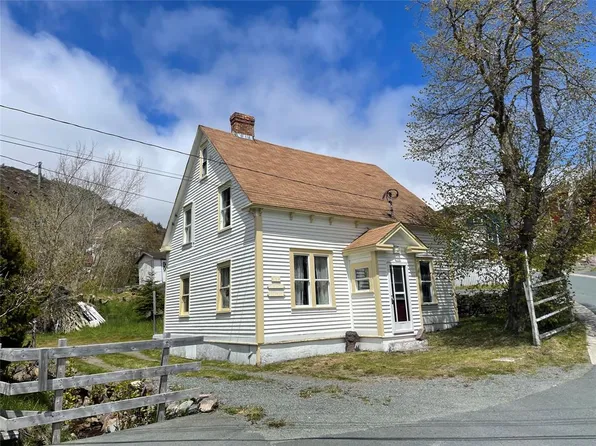 41 Skinners Hill, Petty Harbour, NL A0A3H0