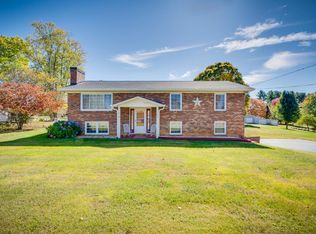 160 Boone Ave, Gray, TN 37615