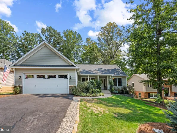 609 Mount Pleasant Dr, Locust Grove, VA 22508