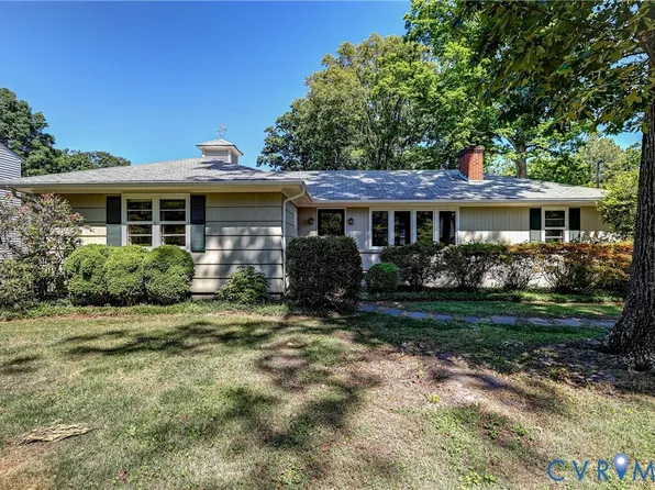 1817 Pocoshock Blvd, North Chesterfield, VA 23235