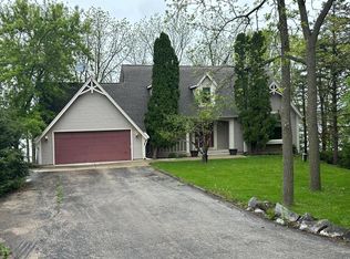 23302 86th Pl, Salem, WI 53168