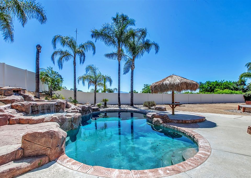 1st image of 40678 Pocona Pl