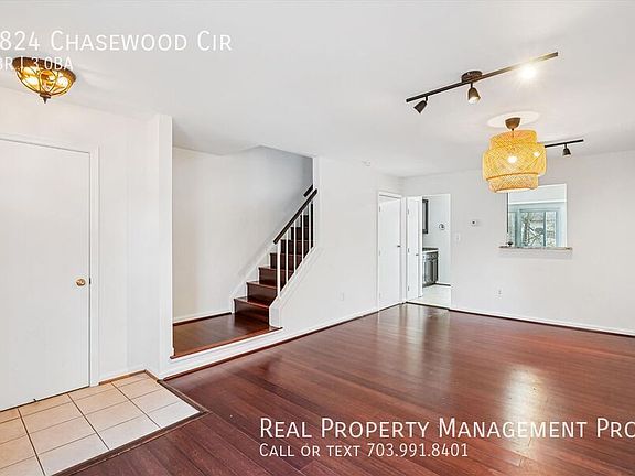 3rd image of 6824 Chasewood Cir