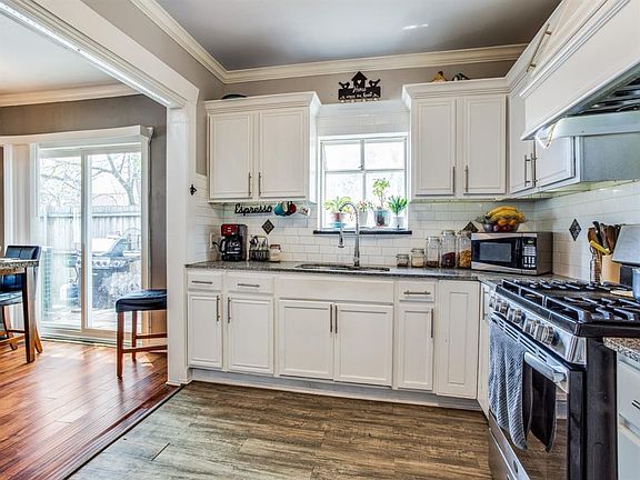 5th image of 2631 Marburg St