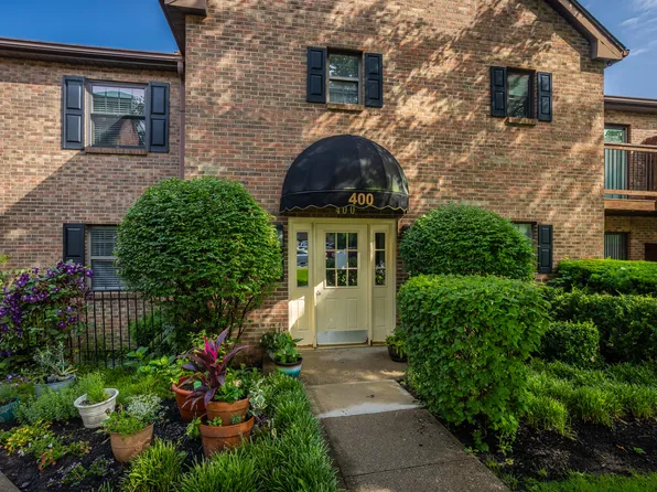 400 Hill St Unit 403, Fort Thomas, KY 41075