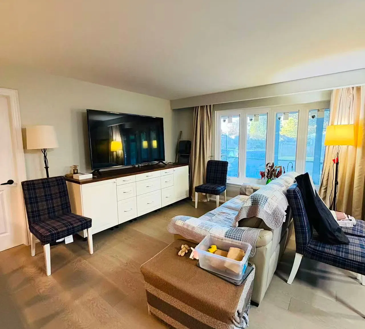 3 bed, $3,100 — Photo 4