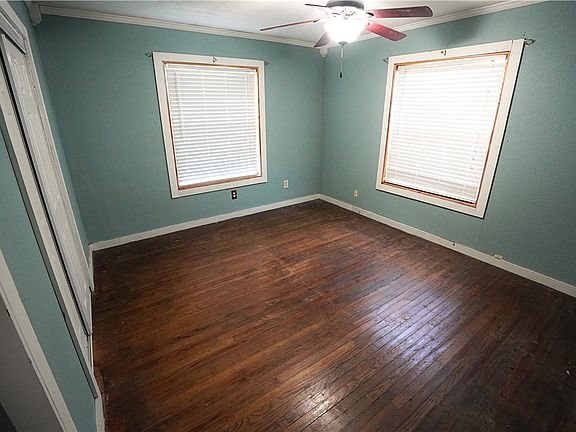 4th image of 644 Plymouth St
