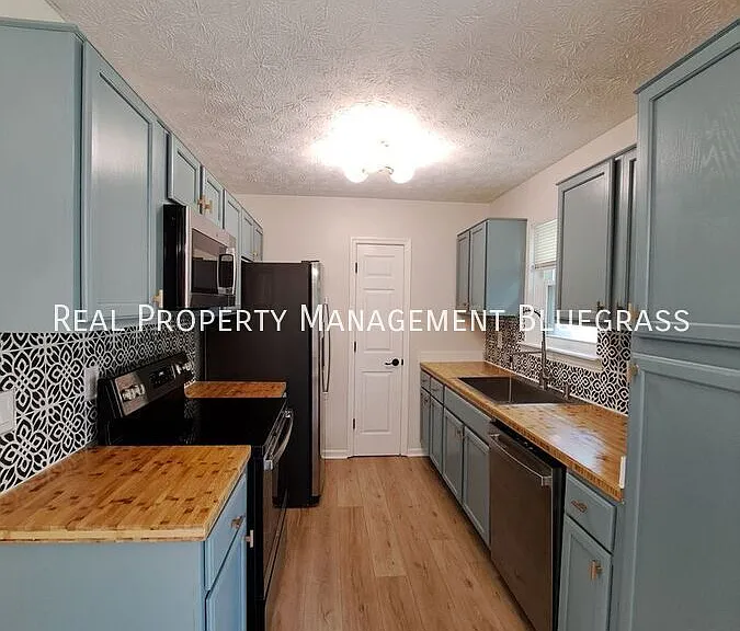 3377 Buckhorn Dr — Photo 5