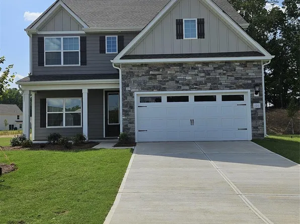 131 Jacobs Hill Pl, Troutman, NC 28166