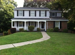 136 Pilgrim Dr, Sewickley, PA