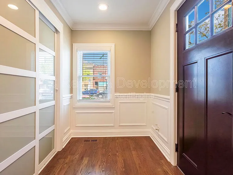 5619 W Irving Park Rd — Photo 17