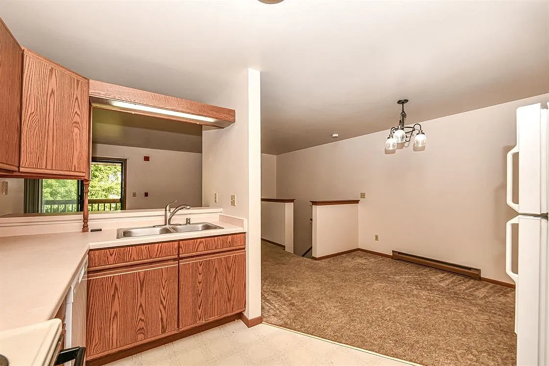 141 Wolf Run — Photo 4