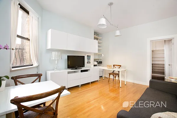 Rented by (Legacy) Elegran | media 6