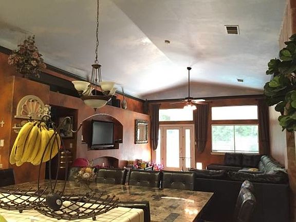 5th image of 10222 Crandon Park Dr