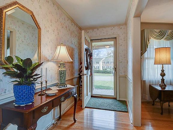 Lovely Foyer