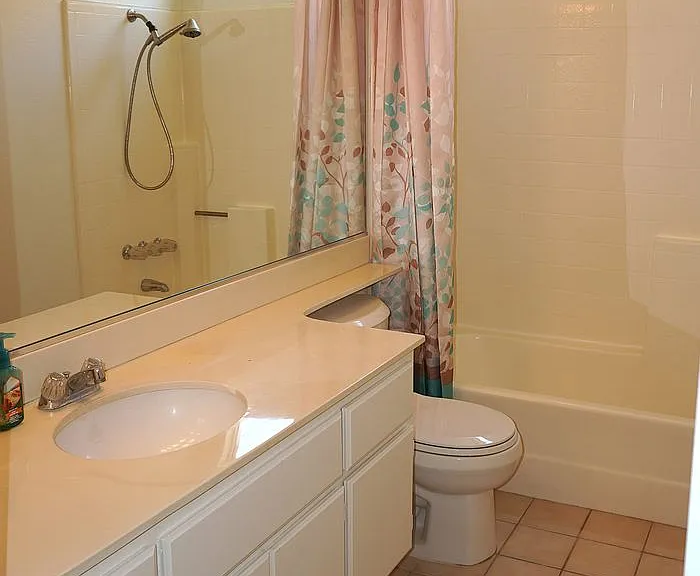 1366 Fairway Oaks Ave — Photo 15