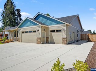 313 NE Clay St, Sublimity, OR 97385