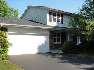 716 Bayberry Dr, Bartlett, IL