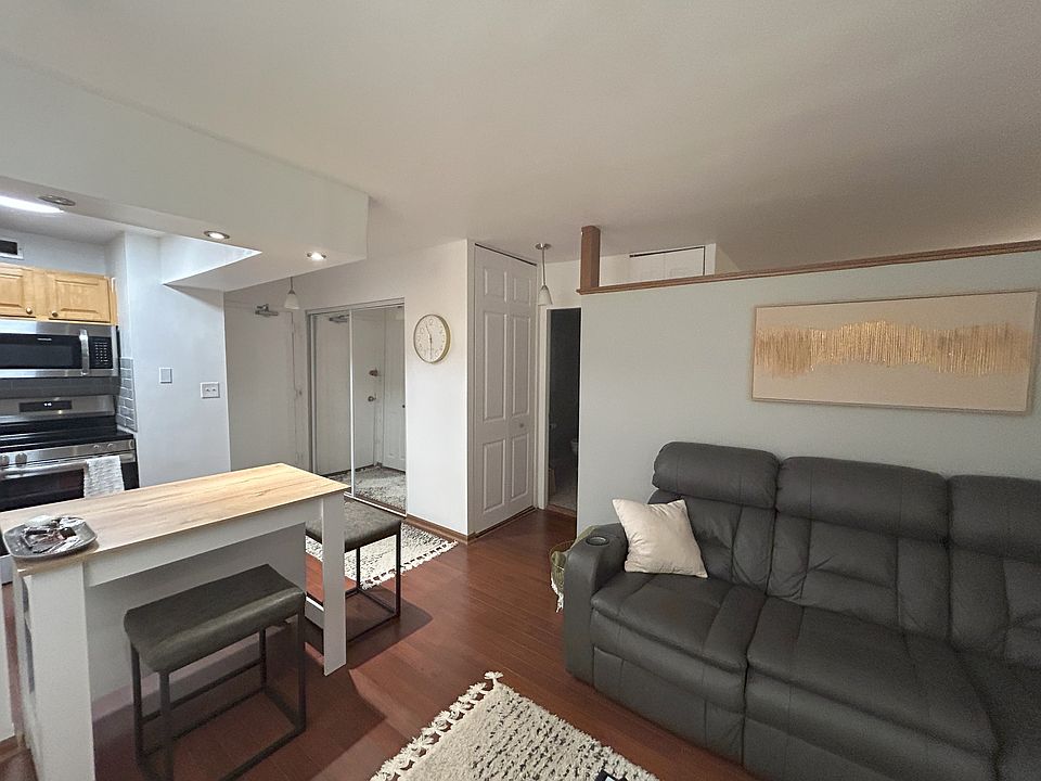 1st image of 1460 Sandburg St #2804