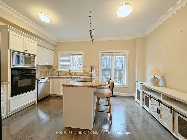 54 Bluewater Ct — Photo 1