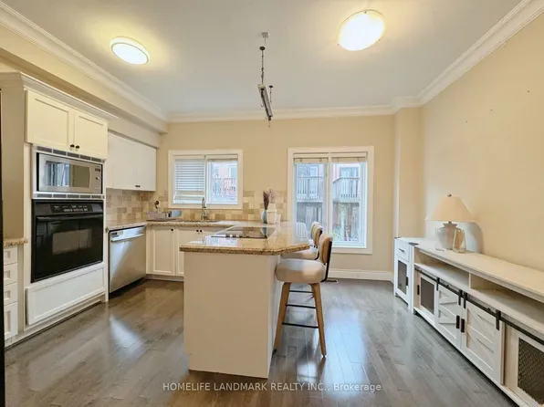 54 Bluewater Ct, Toronto, ON M8V 4A9