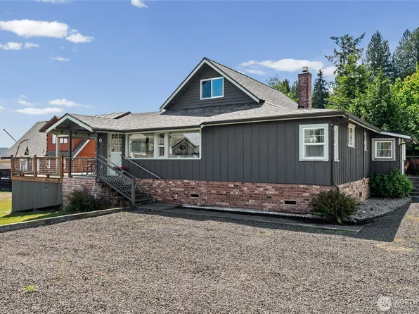 50 N Tillicum Beach Lane, Shelton, WA 98584