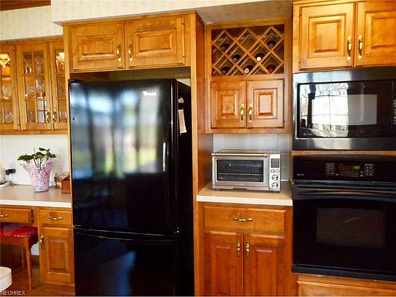 2nd image of 1269 Briarhill Dr