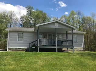 182 Chestnut Knob Rd, Layland, WV 25864