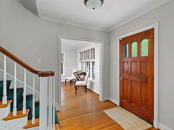 4th image of 7750 Stanford Ave