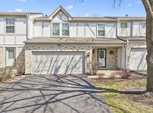 1426 W Sapphire Dr, Hoffman Estates, IL 60192