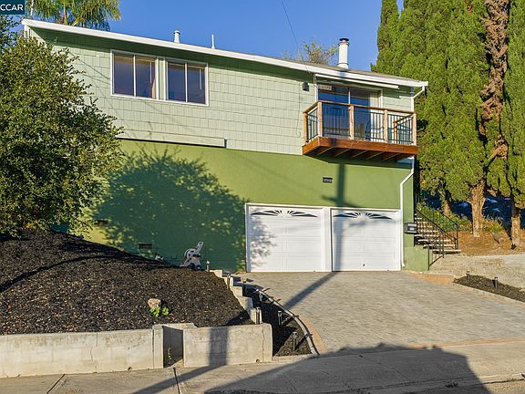 2nd image of 17112 Los Banos St