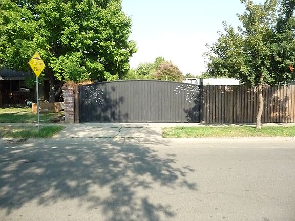 3rd image of 6901 18th Ave